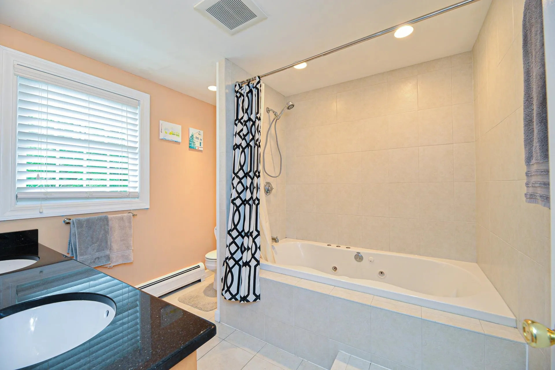 4 Ashbrook Road Exeter NH 03833