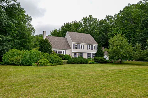 4 Ashbrook Road Exeter NH 03833