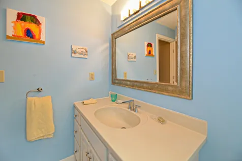 4 Ashbrook Road Exeter NH 03833