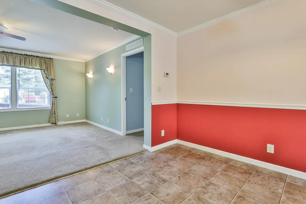 12 Gary Street Nashua NH 03062