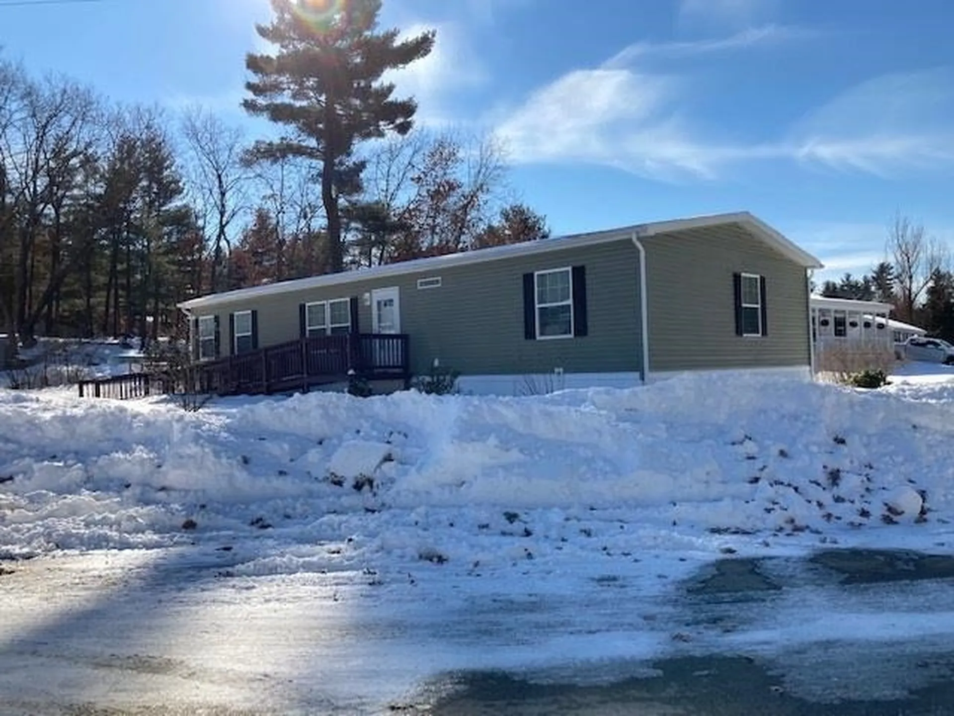 12 Gary Street Nashua NH 03062