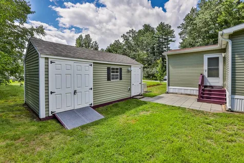 12 Gary Street Nashua NH 03062