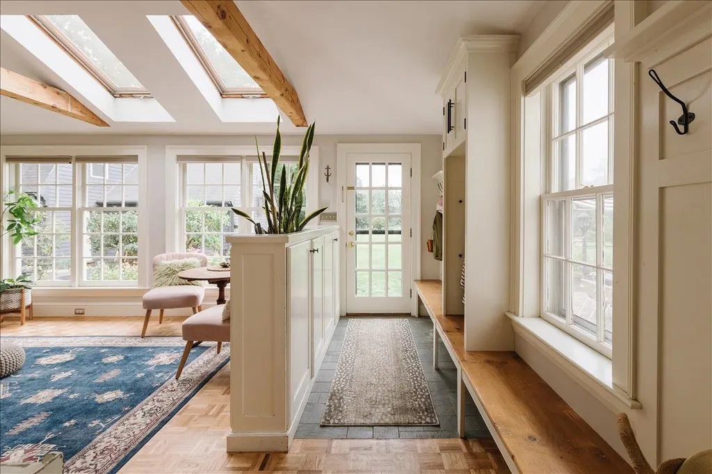 323 Exeter Road Hampton Falls NH 03844