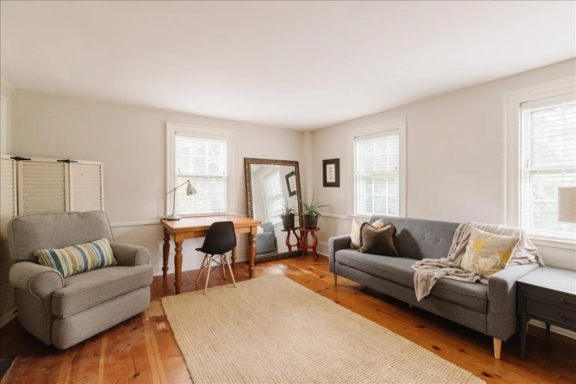 323 Exeter Road Hampton Falls NH 03844