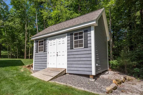 3 Stone Fence Drive Derry NH 03038