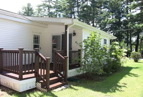 52 Farmwood Drive Nashua NH 03062
