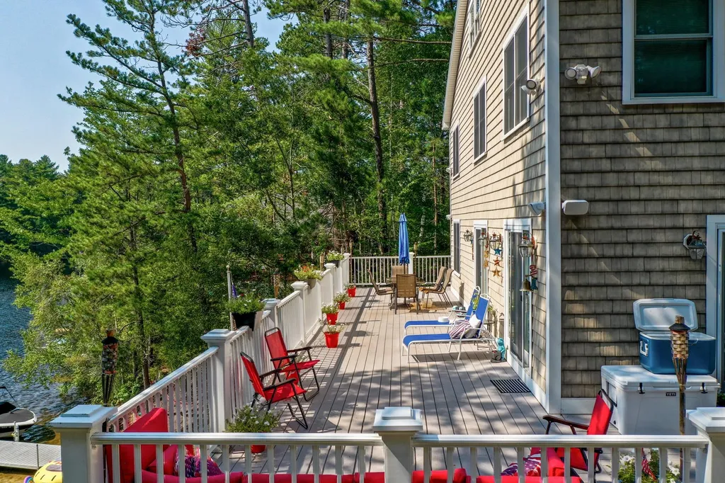 41 Violet Way Wakefield NH 03872
