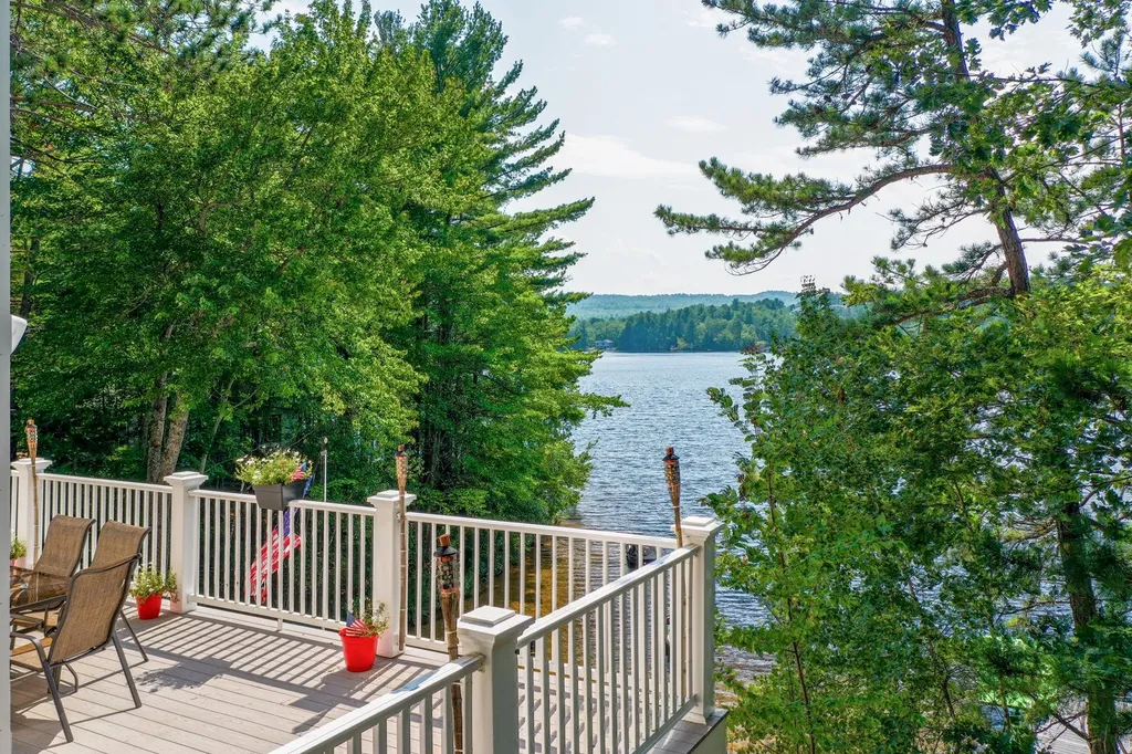 41 Violet Way Wakefield NH 03872