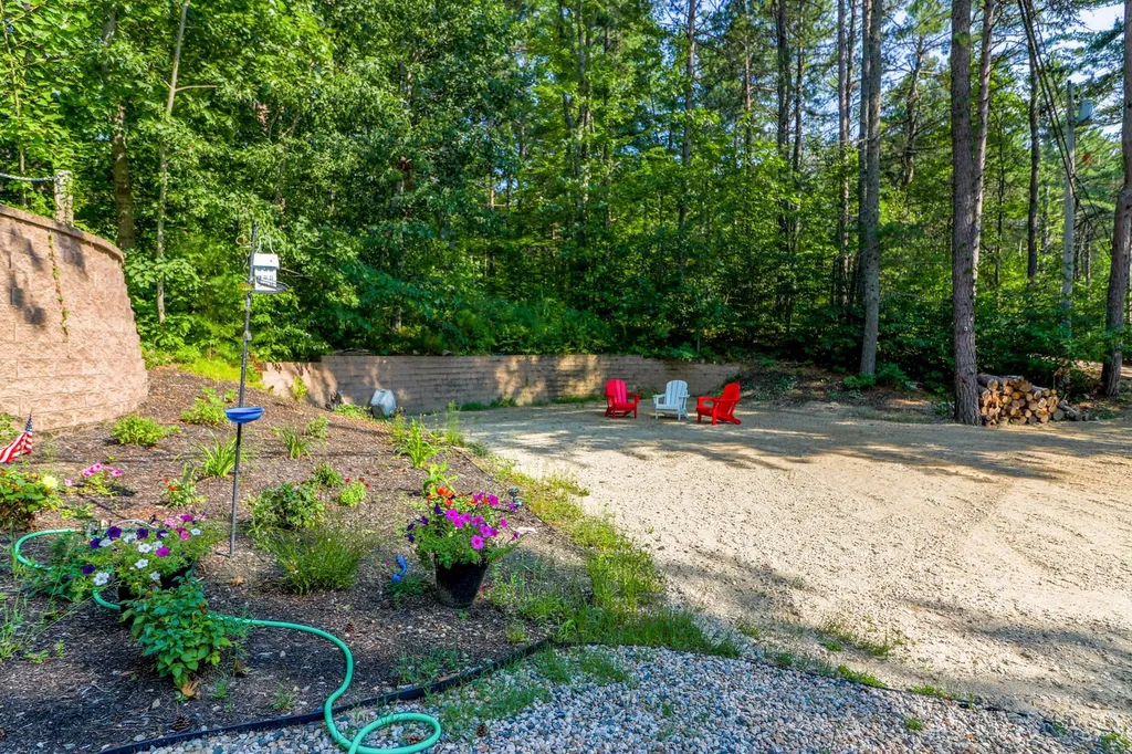 41 Violet Way Wakefield NH 03872