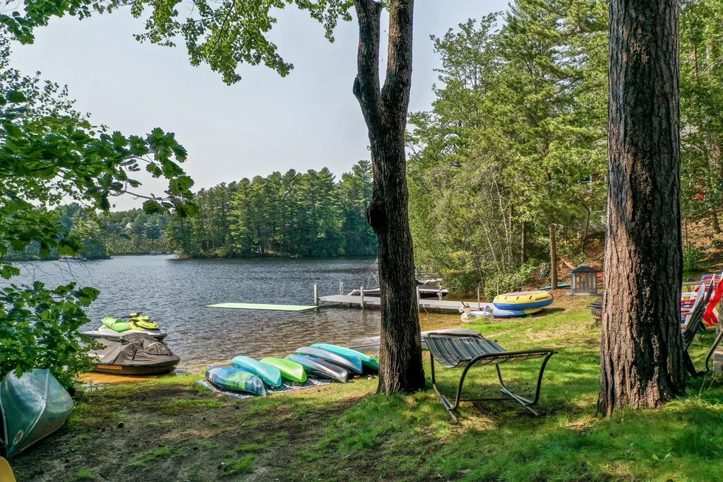 41 Violet Way Wakefield NH 03872