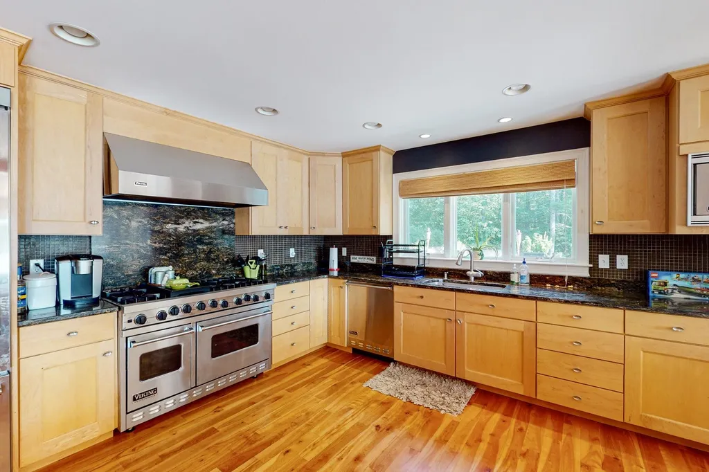 41 Violet Way Wakefield NH 03872