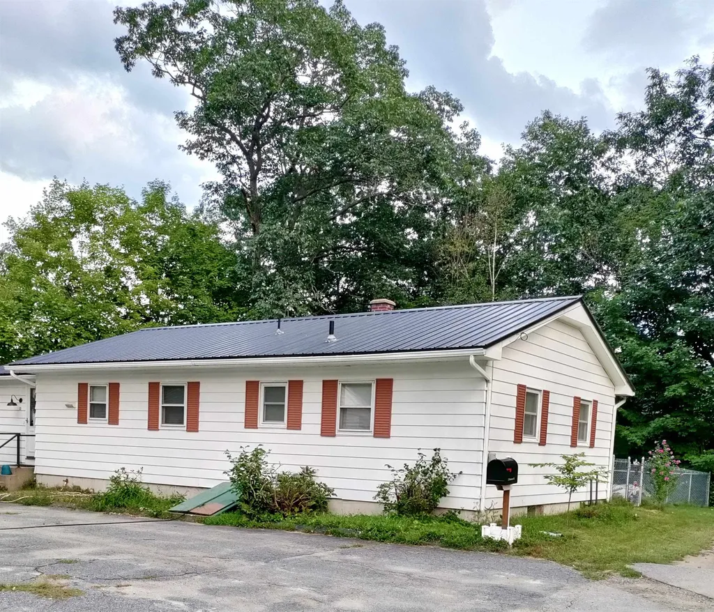 33 Brummer Road Lisbon NH 03585