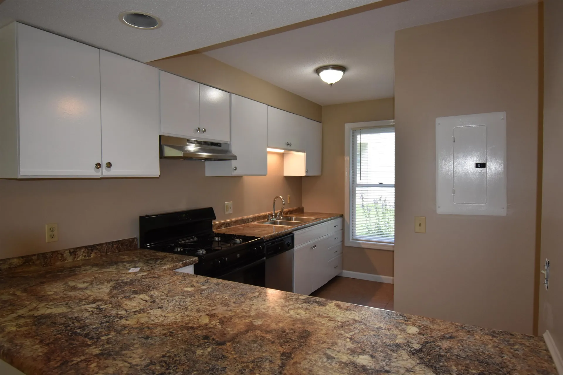 10 Merrill Place Enfield NH 03748