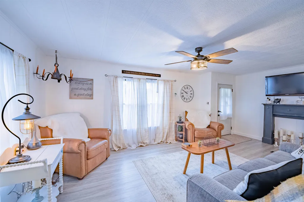 806 Middlewood Road Williston VT 05495