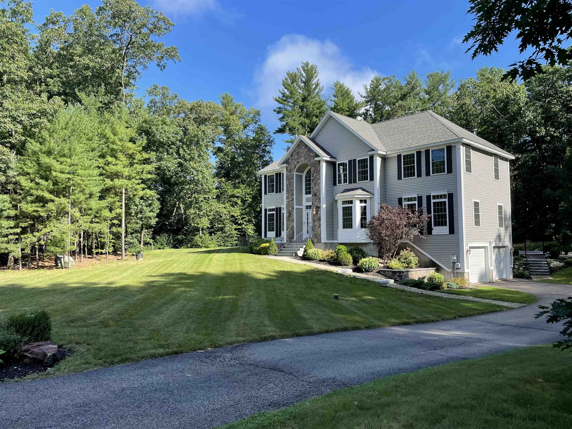 5 Settlers Ridge Road Windham NH 03087