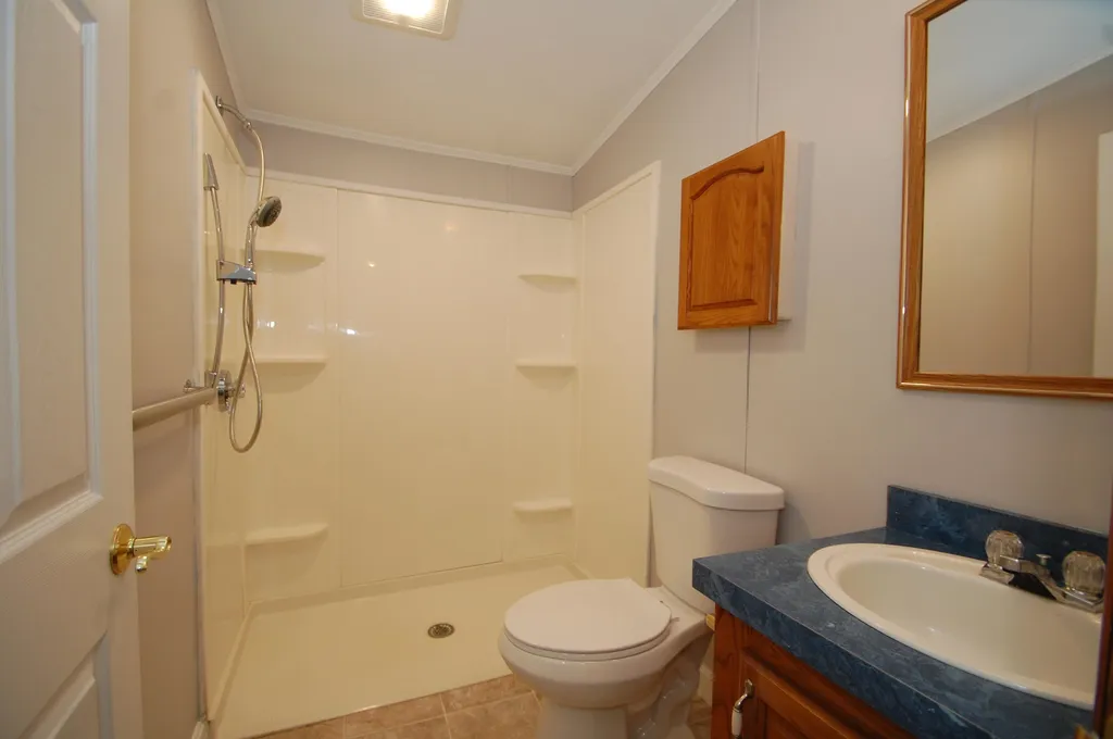 18 Lilac Lane Belmont NH 03220