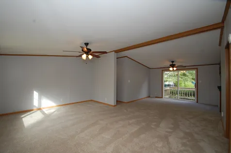 18 Lilac Lane Belmont NH 03220