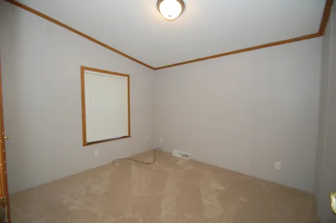 18 Lilac Lane Belmont NH 03220