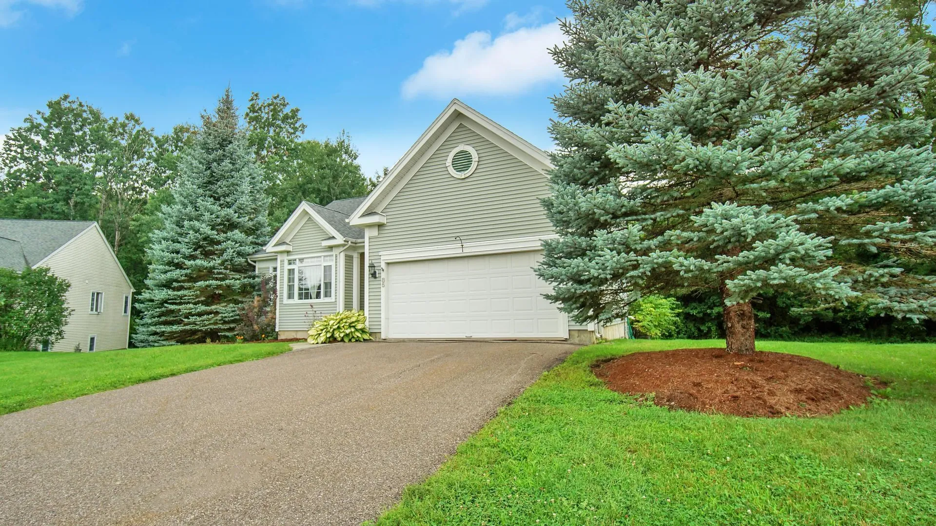 85 Casey Lane Williston VT 05495