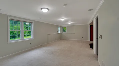 85 Casey Lane Williston VT 05495