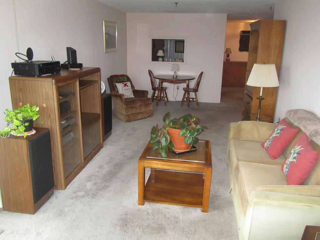493 Ocean Boulevard Hampton NH 03842