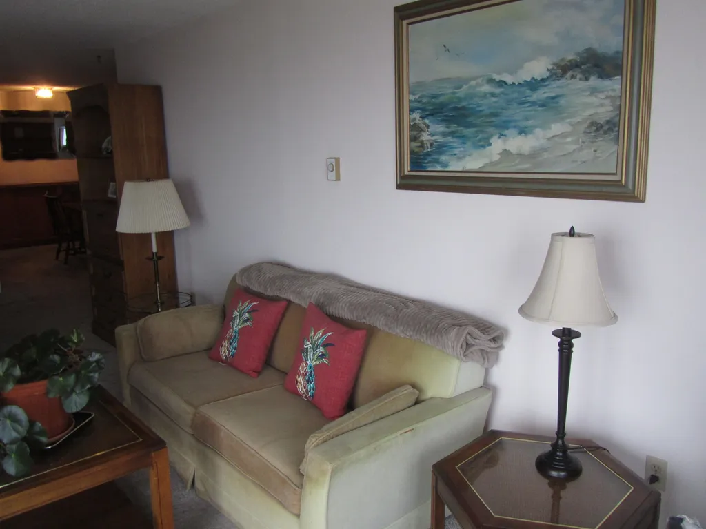493 Ocean Boulevard Hampton NH 03842