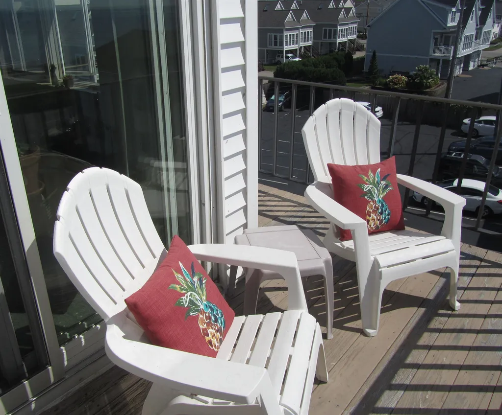 493 Ocean Boulevard Hampton NH 03842
