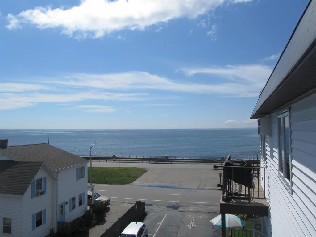 493 Ocean Boulevard Hampton NH 03842