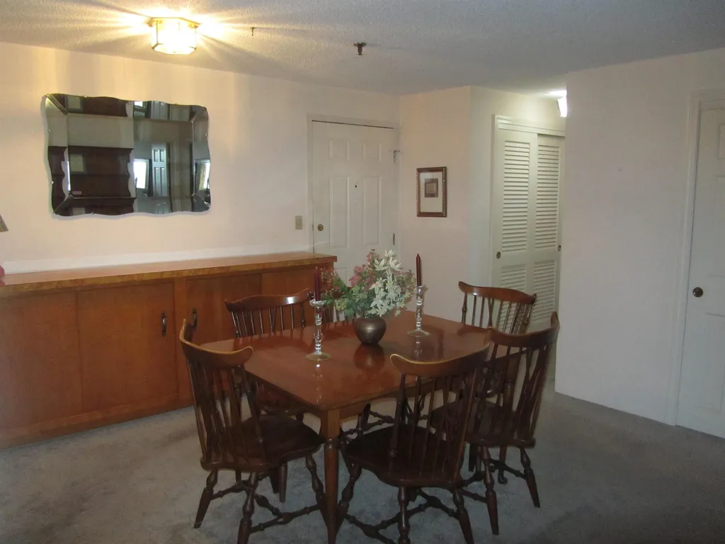 493 Ocean Boulevard Hampton NH 03842