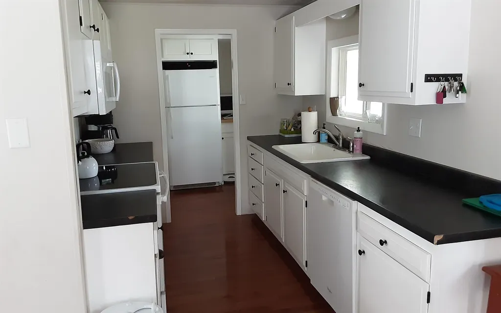 21 Pinewood Trail Concord NH 03301