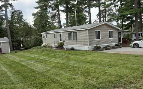 21 Pinewood Trail Concord NH 03301