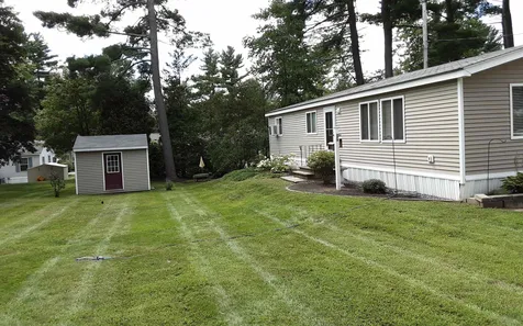 21 Pinewood Trail Concord NH 03301