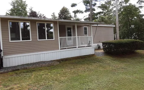 21 Pinewood Trail Concord NH 03301