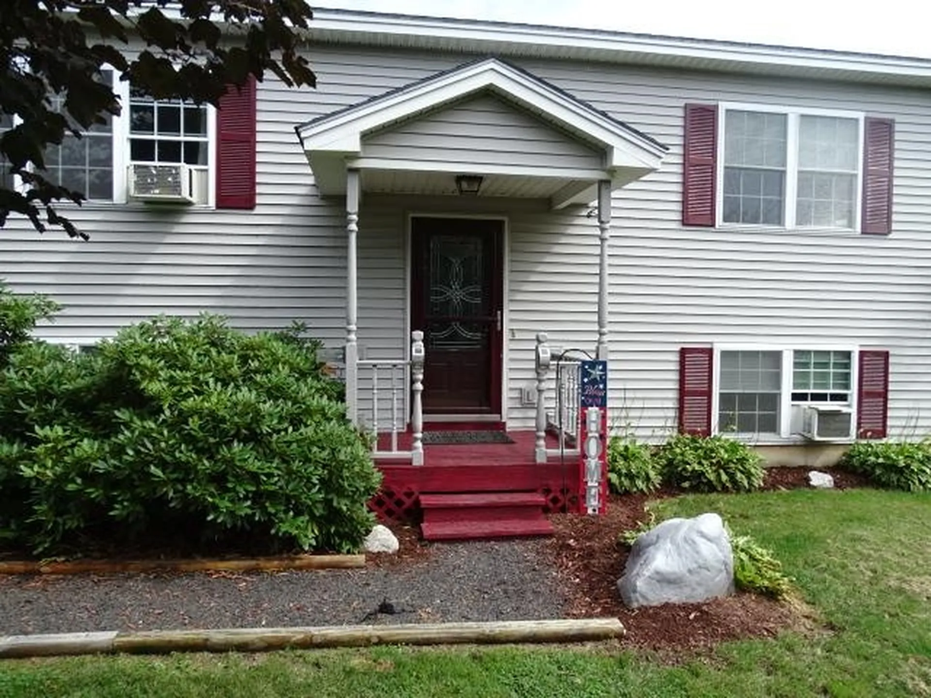 120 Pearl Street Grand Isle VT 05458