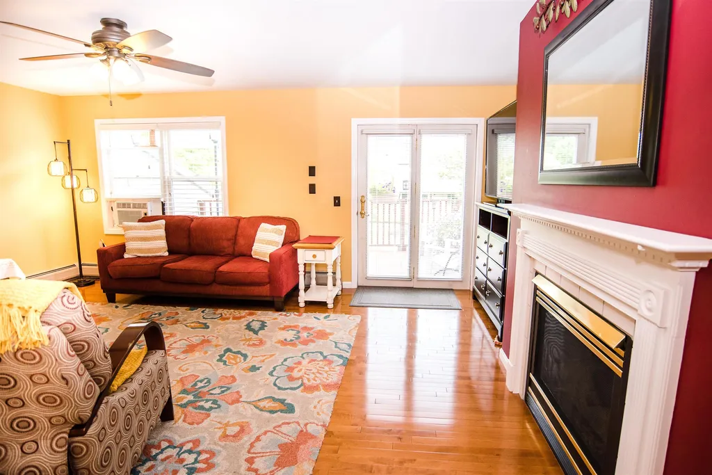 17 Craftsbury Court Essex VT 05452