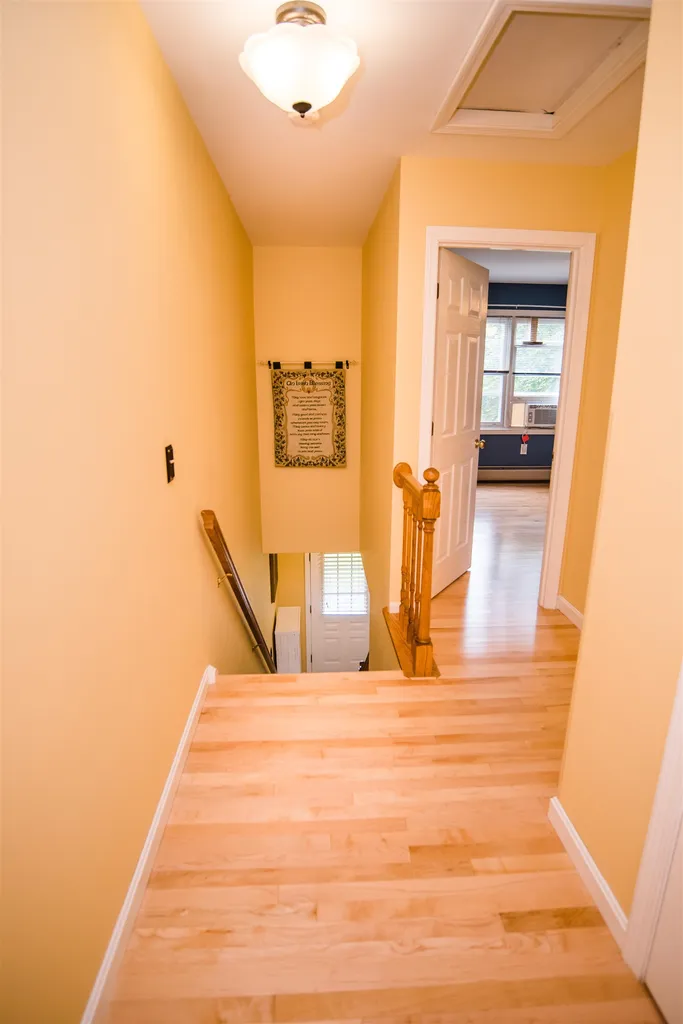 17 Craftsbury Court Essex VT 05452