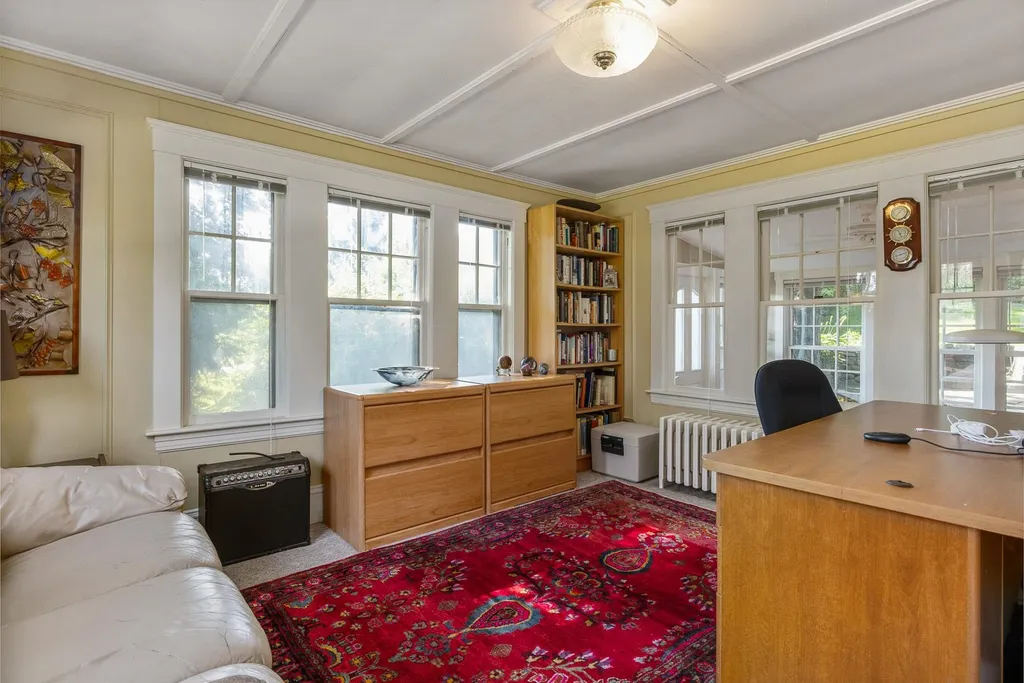 27 Shaw Road Portsmouth NH 03801