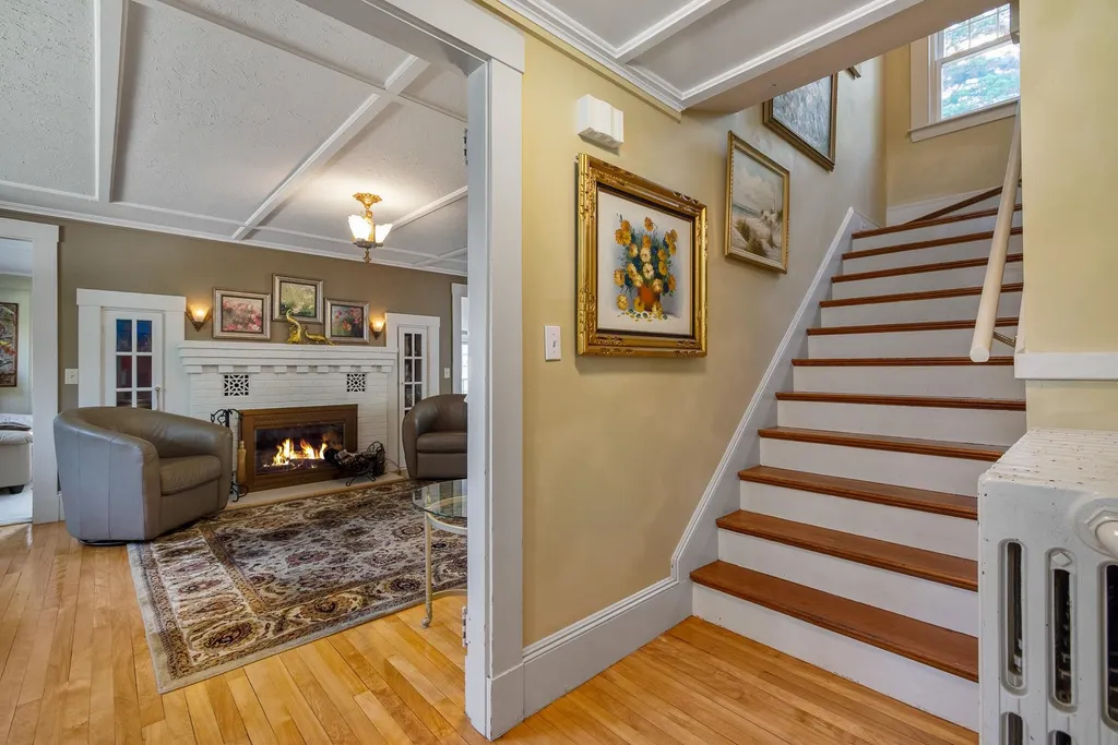 27 Shaw Road Portsmouth NH 03801