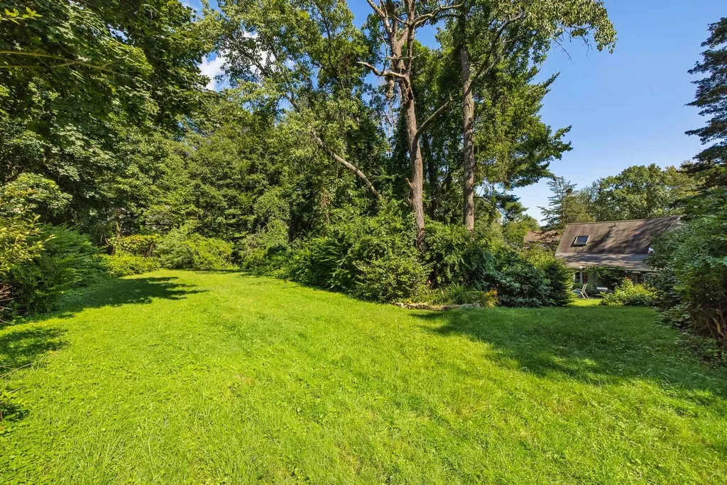 27 Shaw Road Portsmouth NH 03801
