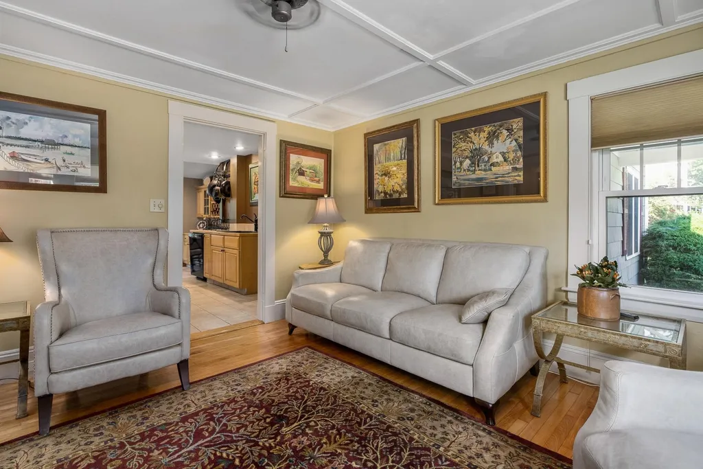 27 Shaw Road Portsmouth NH 03801