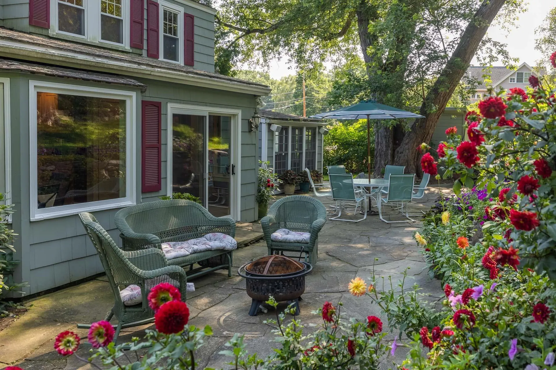 27 Shaw Road Portsmouth NH 03801
