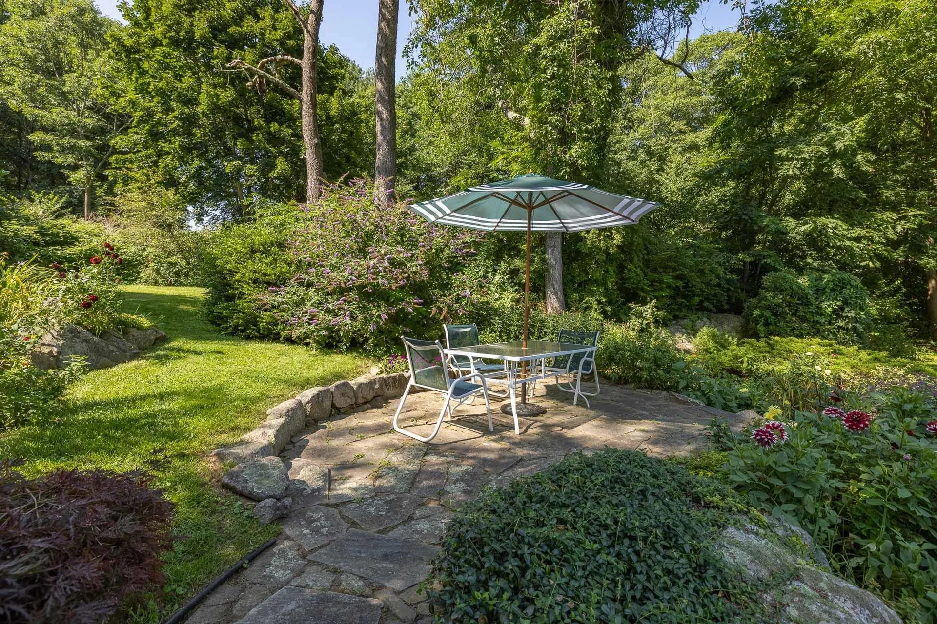 27 Shaw Road Portsmouth NH 03801