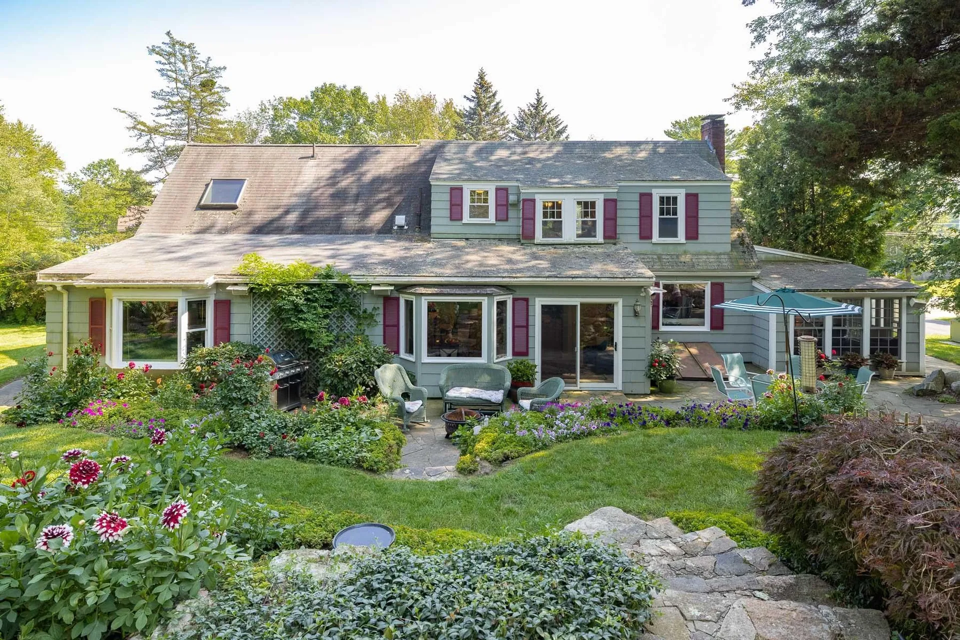27 Shaw Road Portsmouth NH 03801