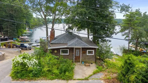 2 Little Island Park Pelham NH 03076