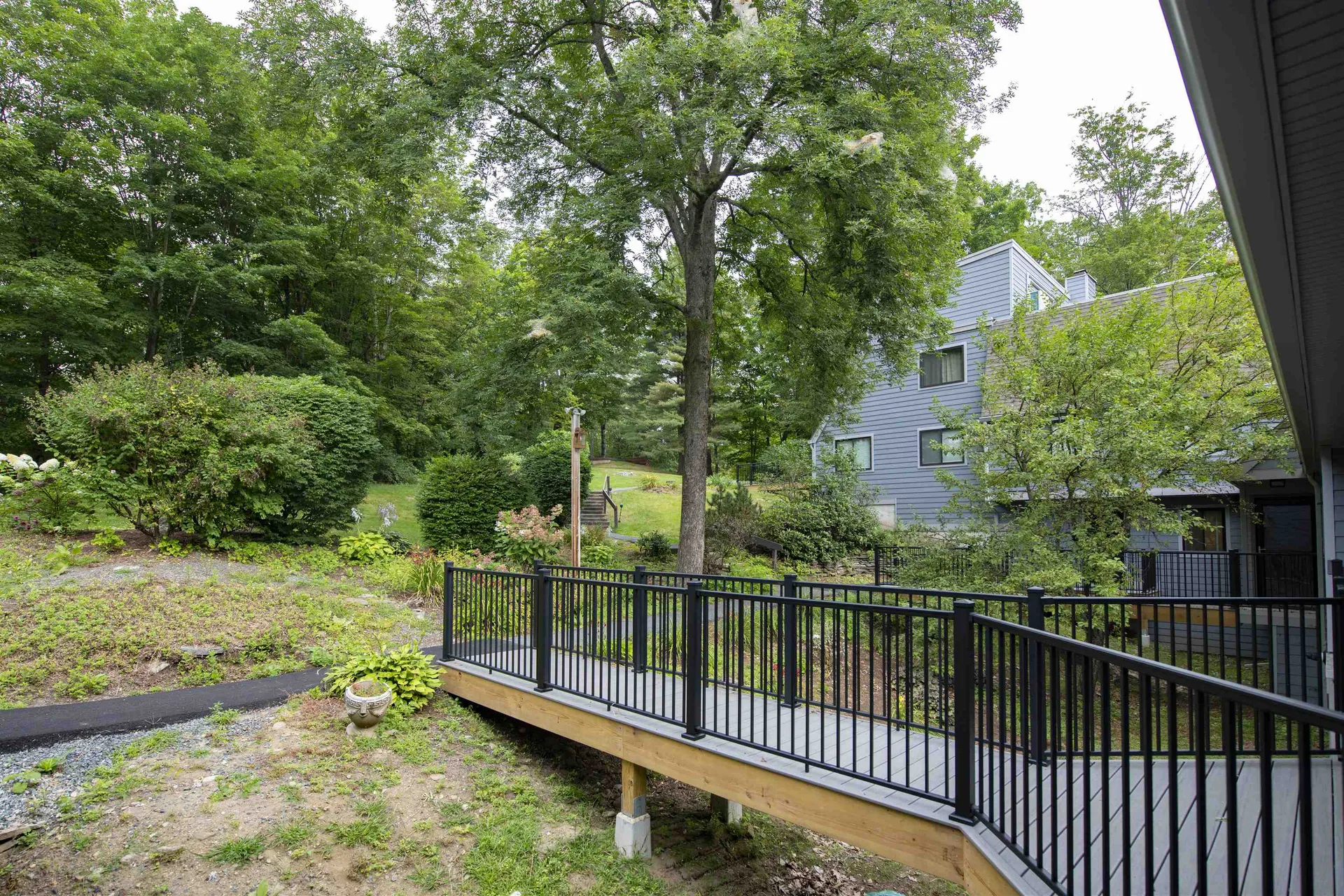 105 Williams Lane Hartford VT 05059