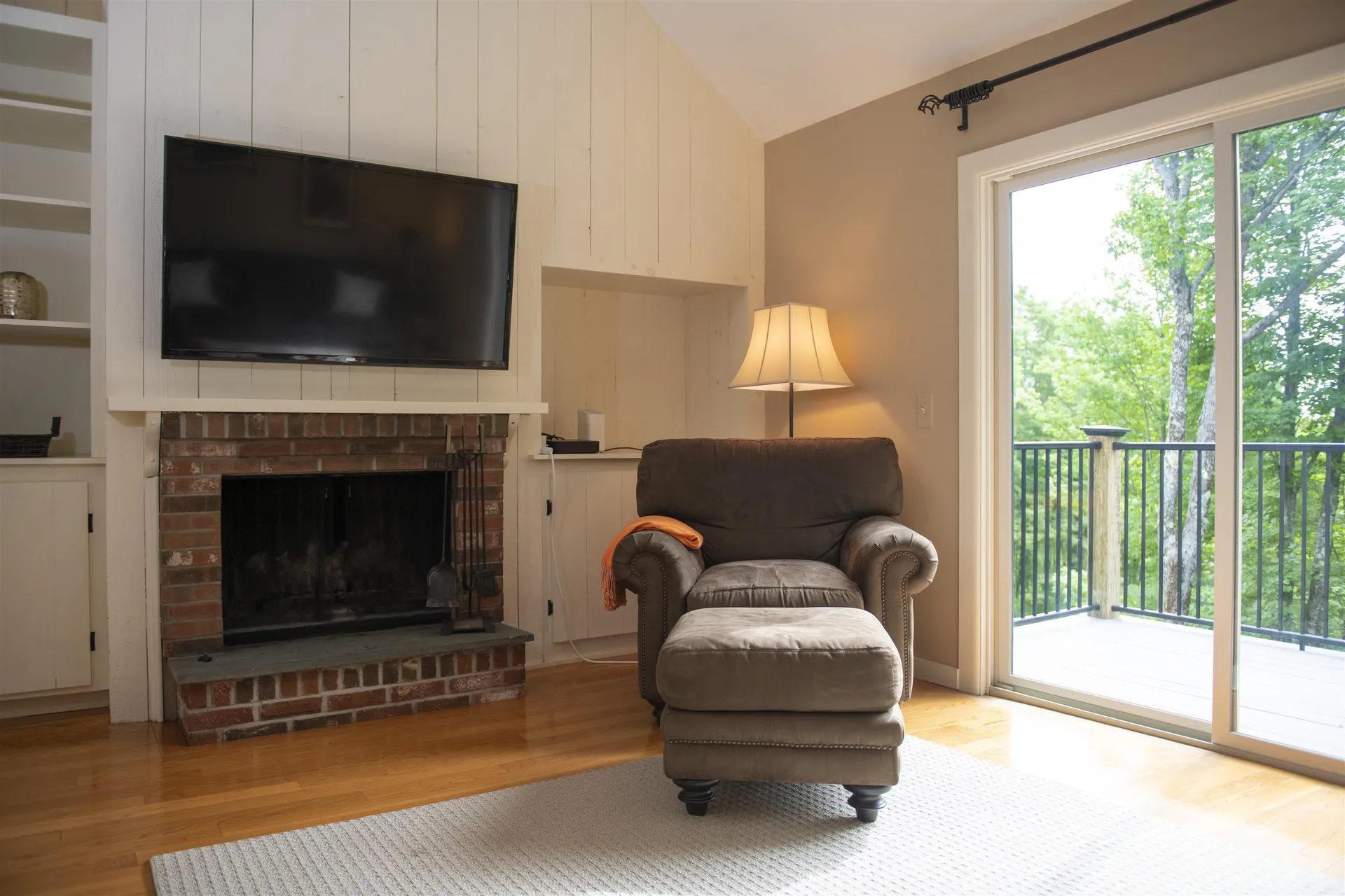 105 Williams Lane Hartford VT 05059