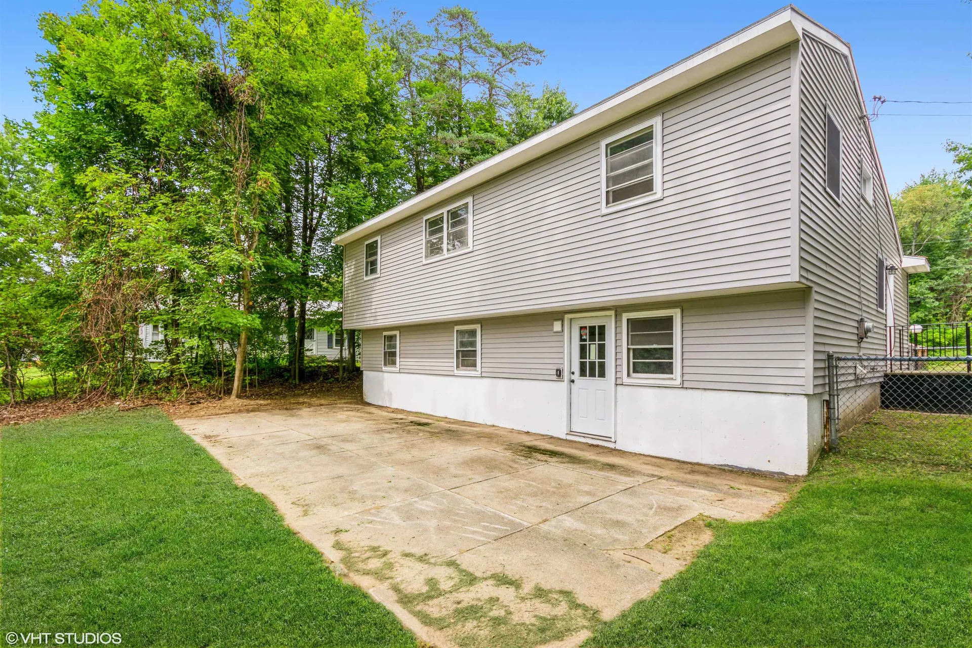 21 Pierce Road Hinsdale NH 03451