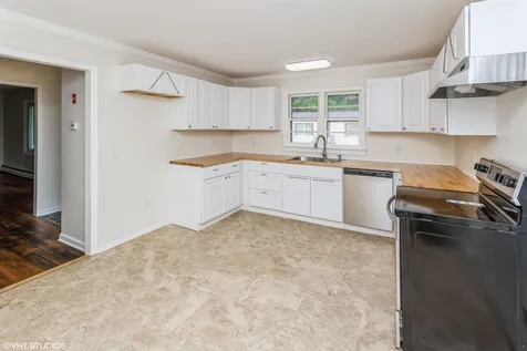 21 Pierce Road Hinsdale NH 03451