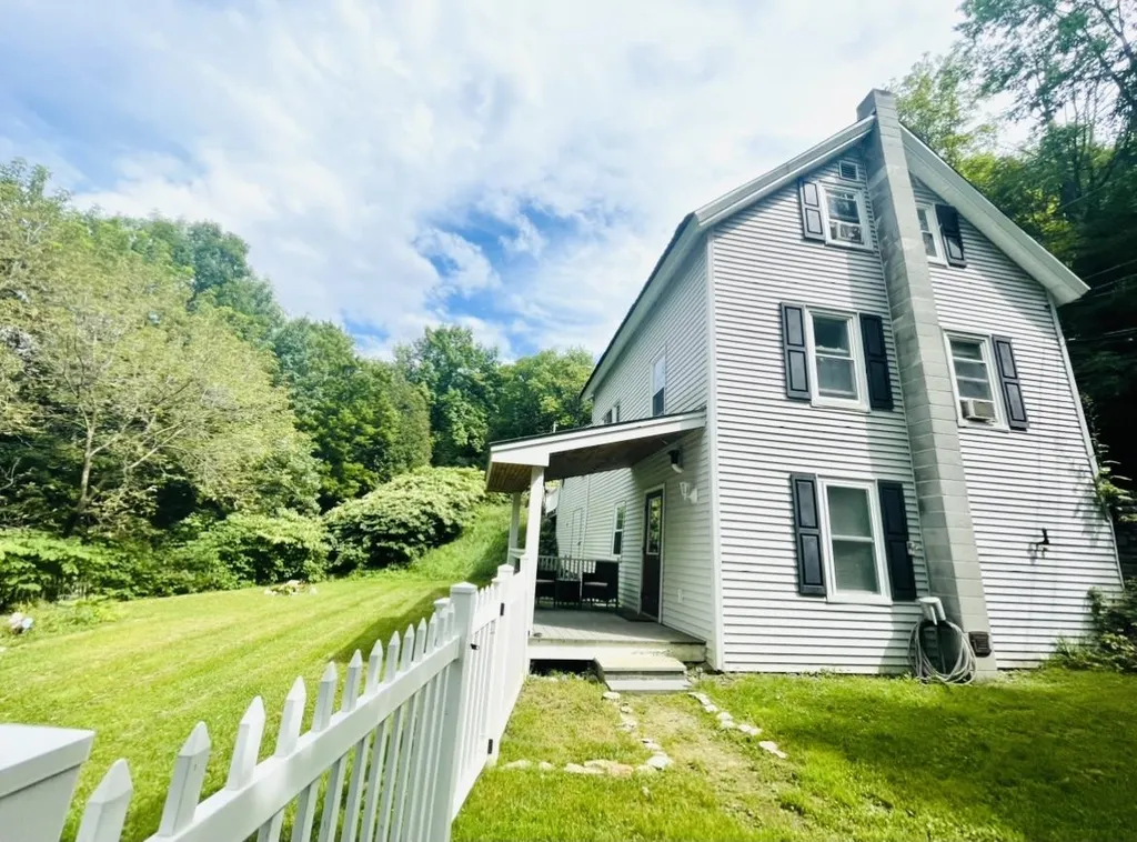 91 Turkey Hill Road Northfield VT 05663