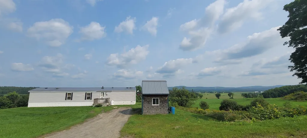 615 Simino Lane Irasburg VT 05845